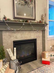 Tips for Decorating The Fireplace Mantel