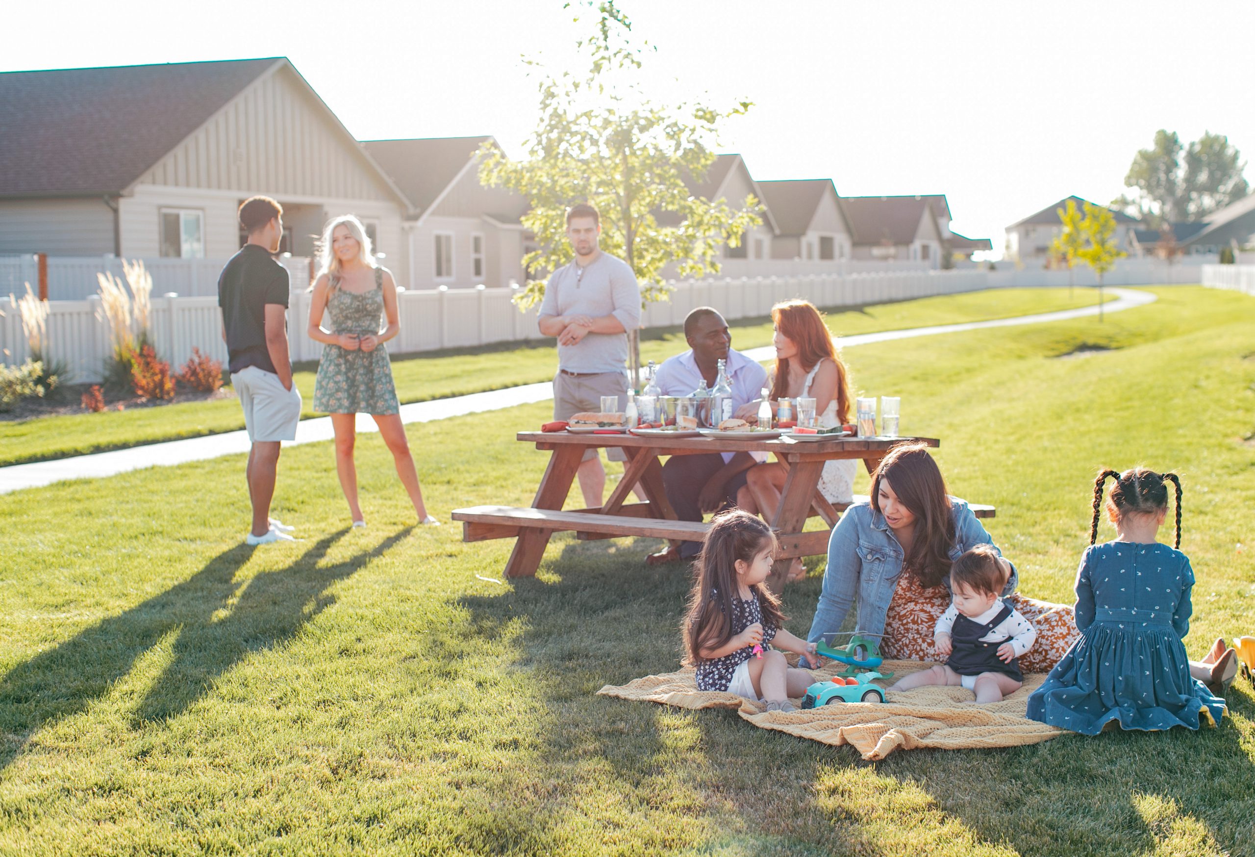 Deciding Where to Live Finding Your Ideal Community Front Door Blog