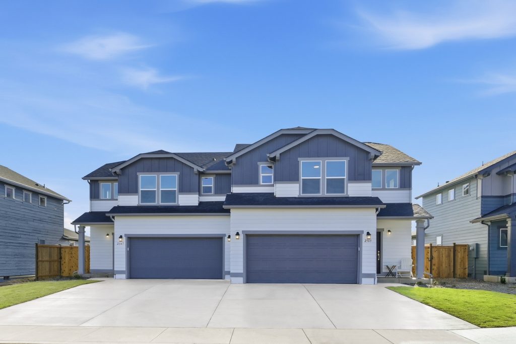 Townhome vs Single-Family Home: Which Fits Your Lifestyle?